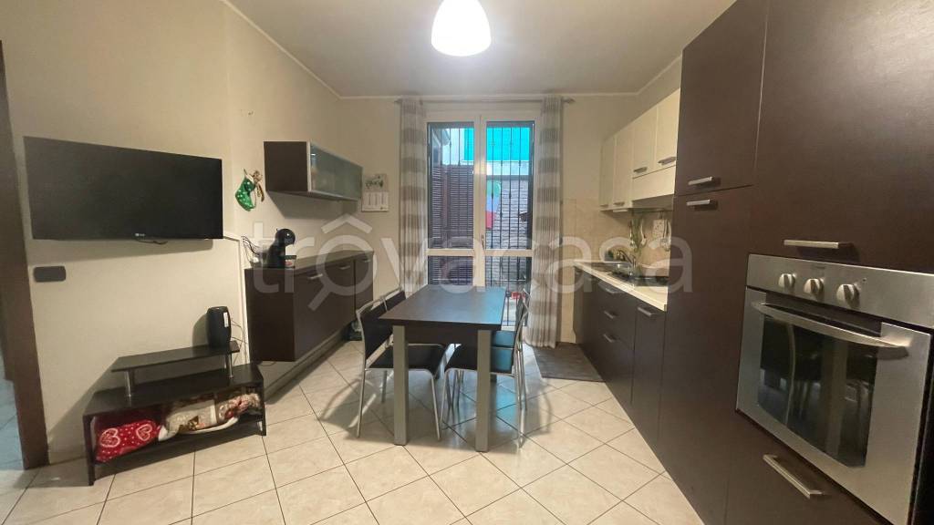 appartamento in vendita a Cologno Monzese in zona San Maurizio al Lambro