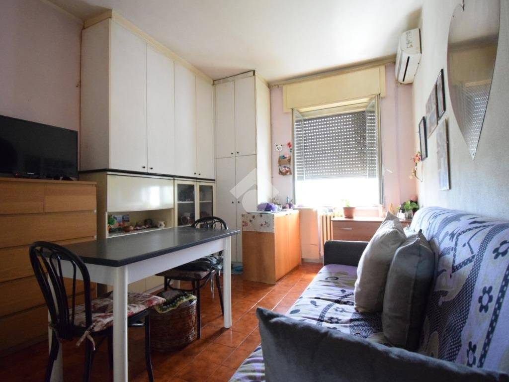 appartamento in vendita a Cologno Monzese in zona San Maurizio al Lambro
