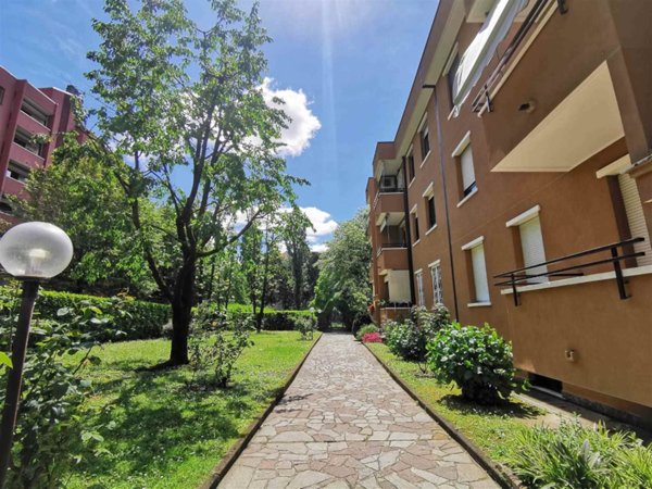 appartamento in vendita a Cologno Monzese
