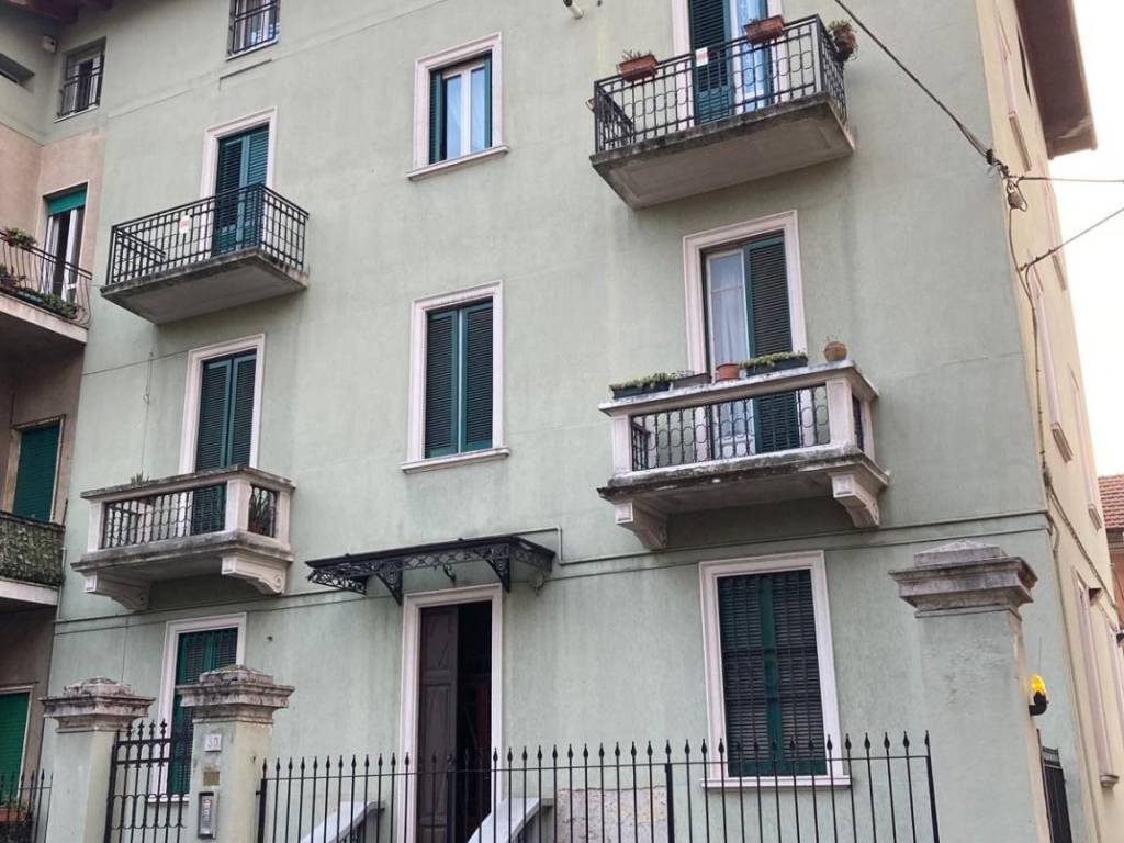 appartamento in vendita a Cologno Monzese in zona San Maurizio al Lambro