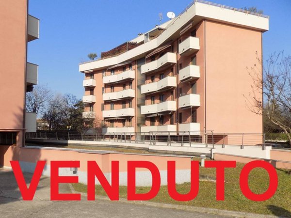 appartamento in vendita a Cologno Monzese