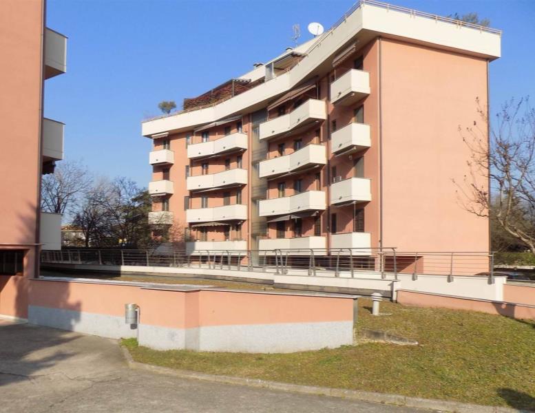 appartamento in vendita a Cologno Monzese