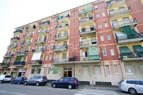 appartamento in vendita a Cologno Monzese in zona San Maurizio al Lambro