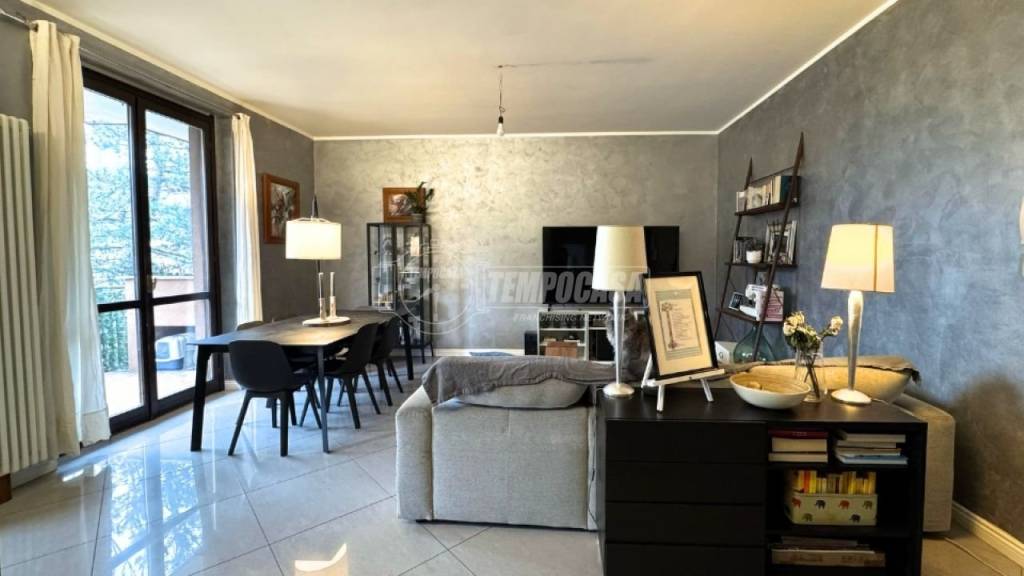 appartamento in vendita a Cologno Monzese