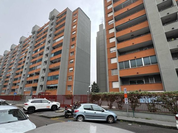 appartamento in vendita a Cologno Monzese