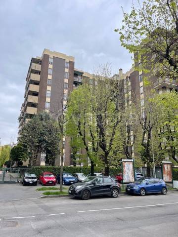 appartamento in vendita a Cologno Monzese