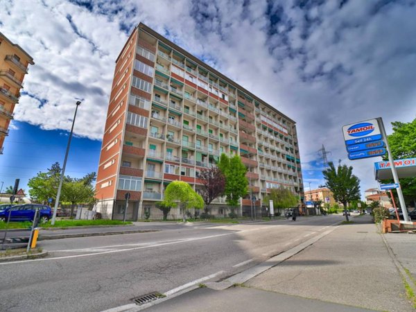 appartamento in vendita a Cologno Monzese in zona San Maurizio al Lambro