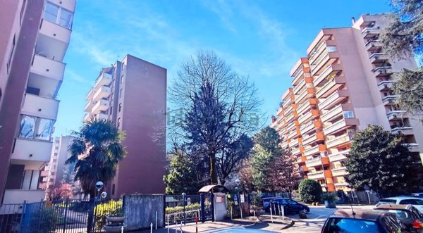 appartamento in vendita a Cologno Monzese