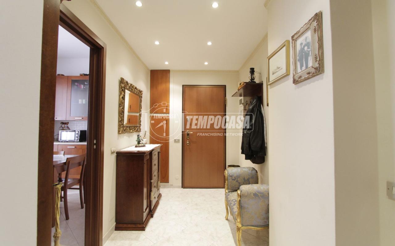 appartamento in vendita a Cologno Monzese