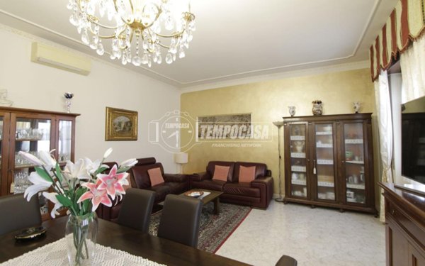 appartamento in vendita a Cologno Monzese in zona San Maurizio al Lambro