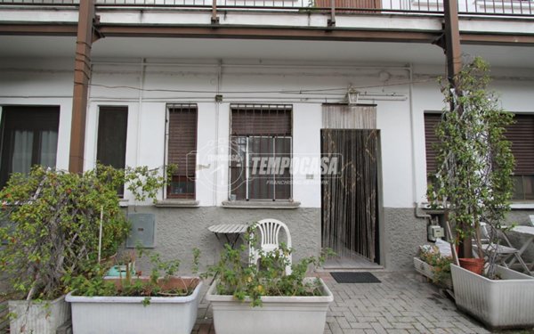 appartamento in vendita a Cologno Monzese in zona San Maurizio al Lambro