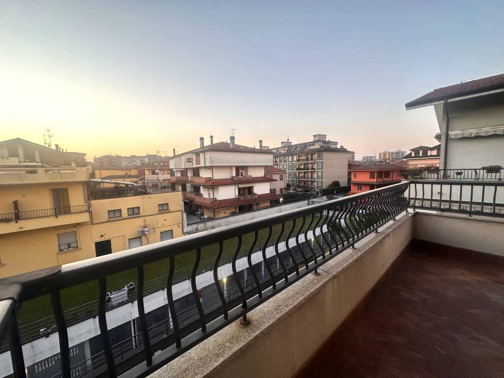 appartamento in vendita a Cologno Monzese