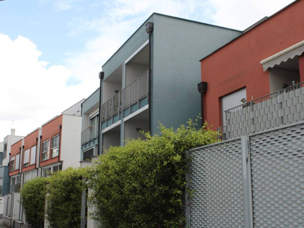 appartamento in vendita a Cologno Monzese