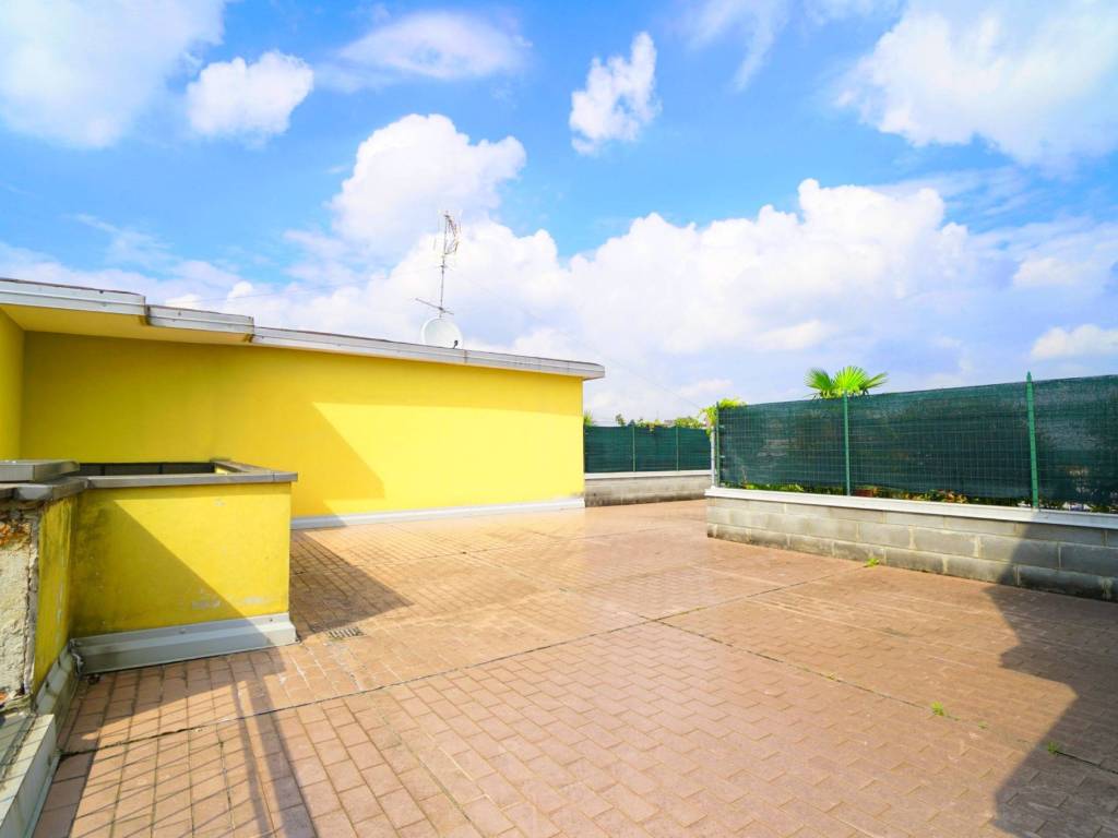 appartamento in vendita a Cologno Monzese