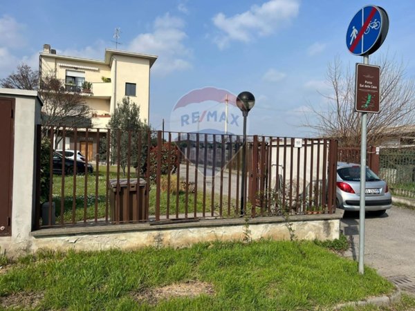 quadrivano in vendita a Cologno Monzese