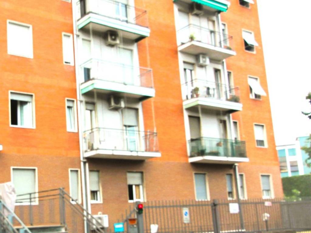 appartamento in vendita a Cologno Monzese