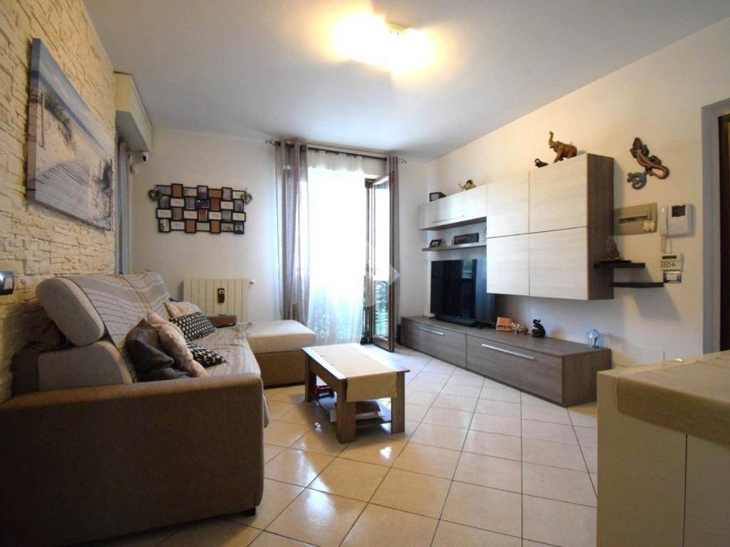 appartamento in vendita a Cologno Monzese in zona San Maurizio al Lambro
