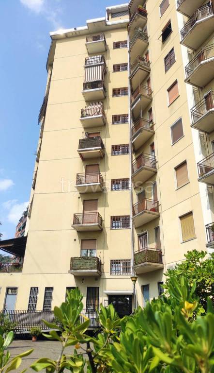 appartamento in vendita a Cologno Monzese in zona San Maurizio al Lambro