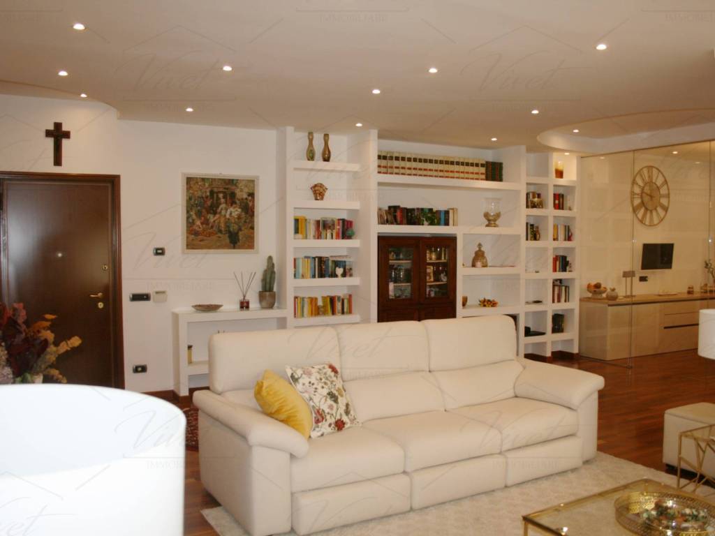 appartamento in vendita a Cologno Monzese