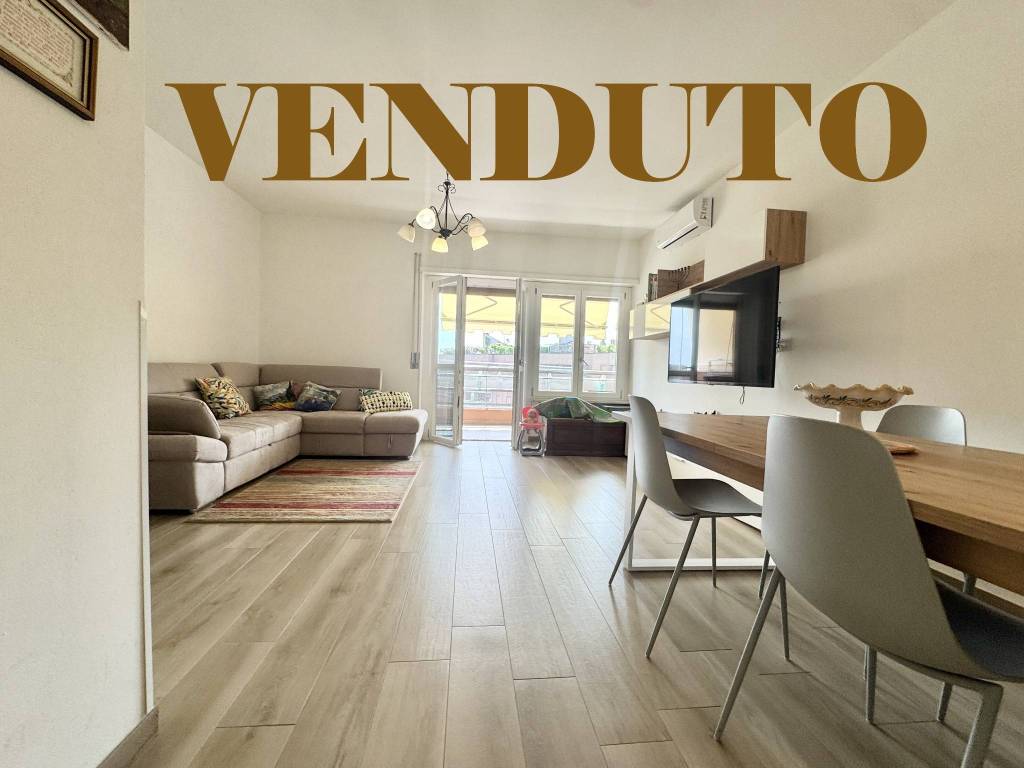 appartamento in vendita a Cologno Monzese
