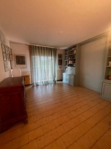 appartamento in vendita a Cologno Monzese