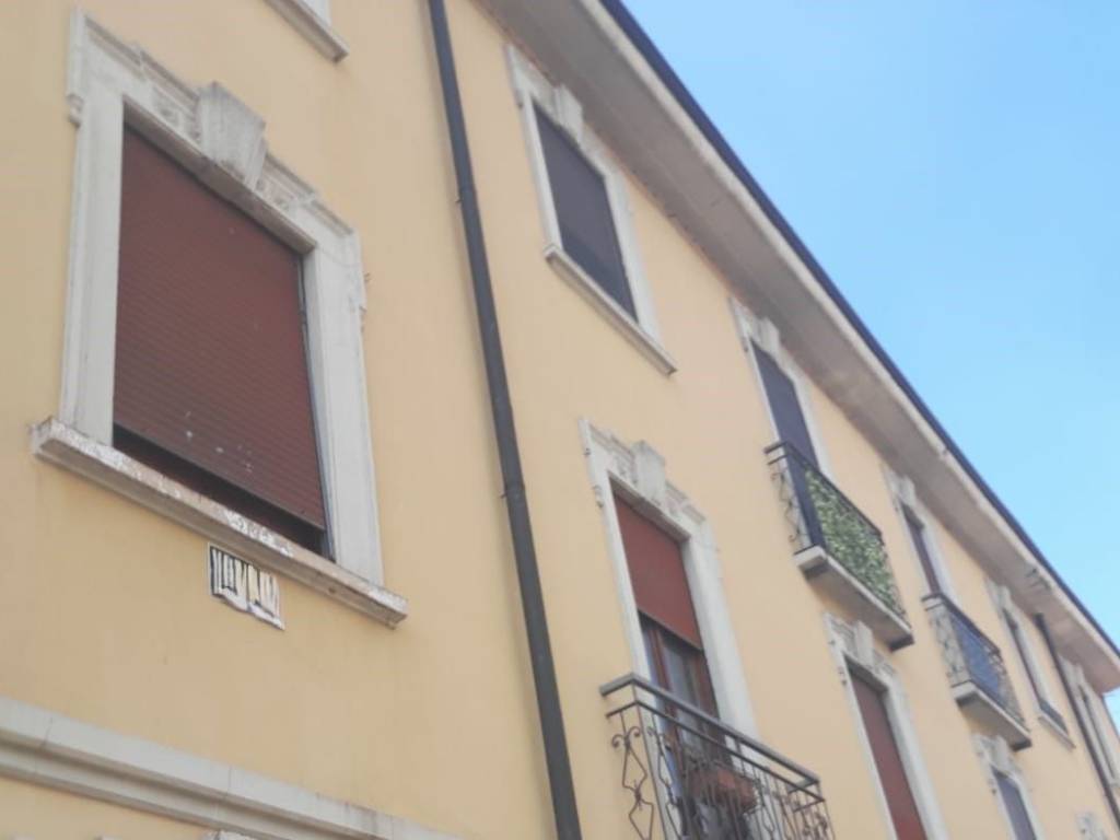 appartamento in vendita a Cologno Monzese in zona San Maurizio al Lambro