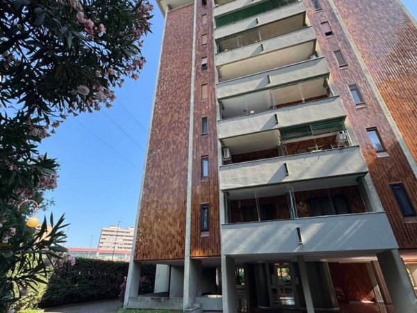 appartamento in vendita a Cologno Monzese