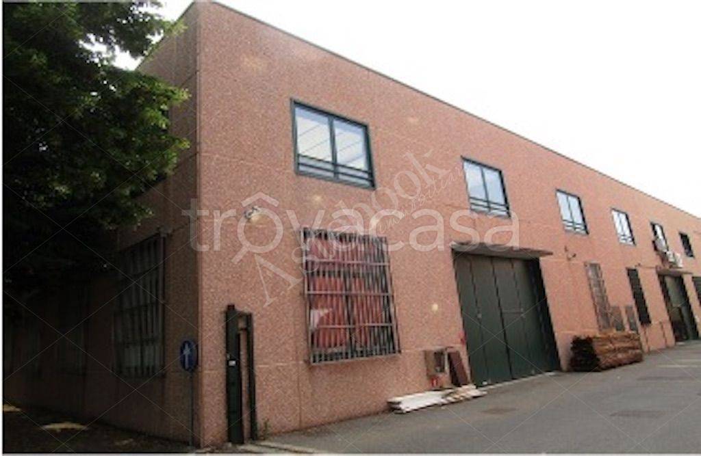 appartamento in vendita a Cologno Monzese in zona San Maurizio al Lambro
