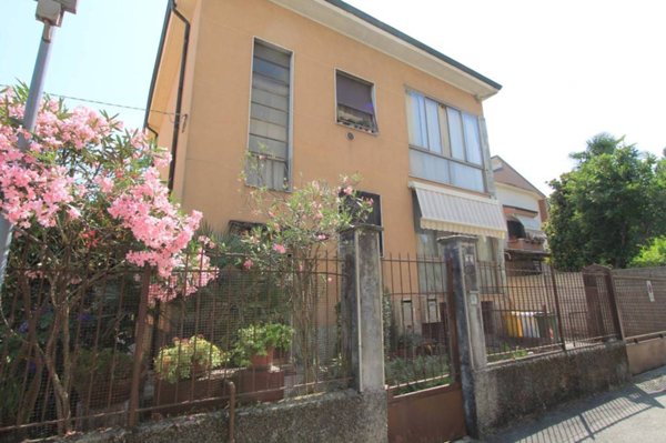 casa indipendente in vendita a Cologno Monzese