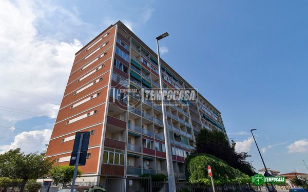 appartamento in vendita a Cologno Monzese in zona San Maurizio al Lambro
