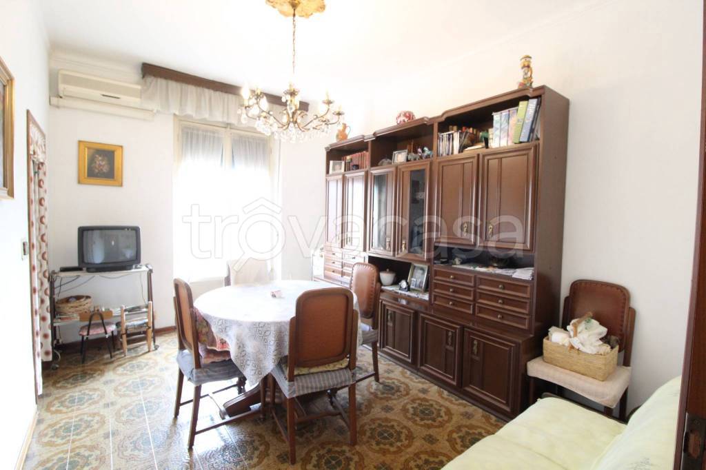 appartamento in vendita a Cologno Monzese