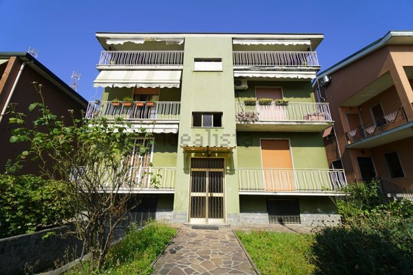 casa indipendente in vendita a Cologno Monzese