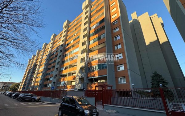 appartamento in vendita a Cologno Monzese