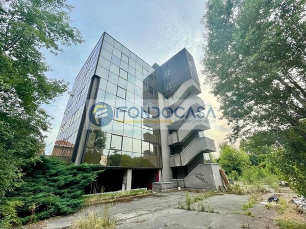 intera palazzina in vendita a Cologno Monzese