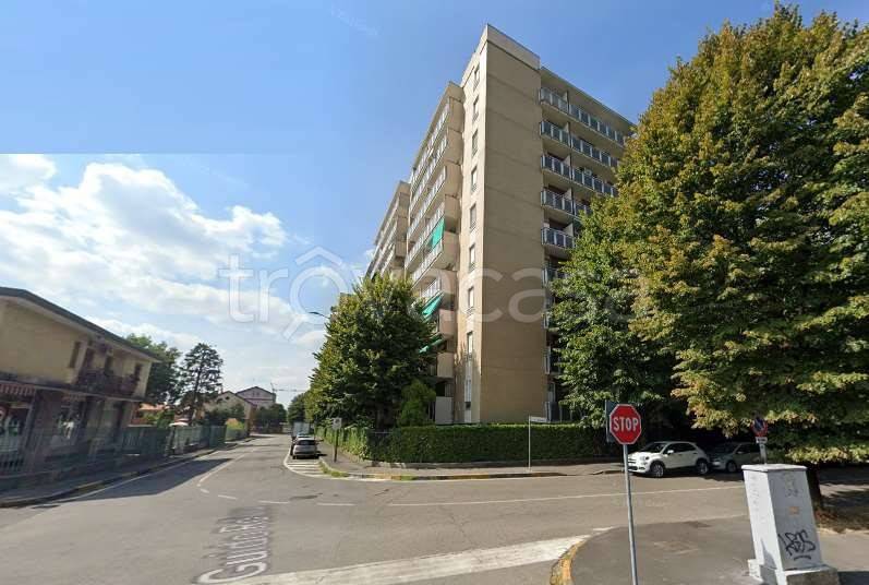 appartamento in vendita a Cologno Monzese