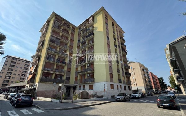 appartamento in vendita a Cologno Monzese