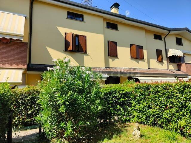 casa indipendente in vendita a Cologno Monzese