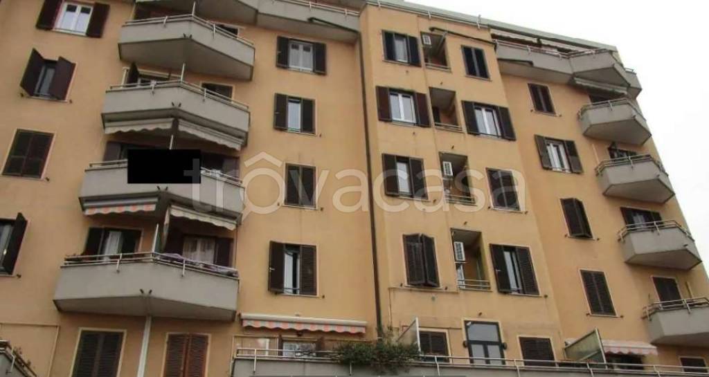 appartamento in vendita a Cologno Monzese