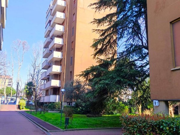 appartamento in vendita a Cologno Monzese