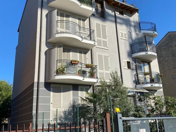 appartamento in vendita a Cologno Monzese