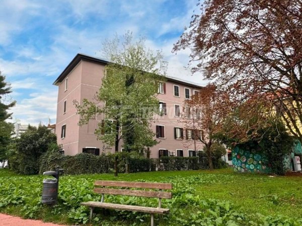 appartamento in vendita a Cologno Monzese