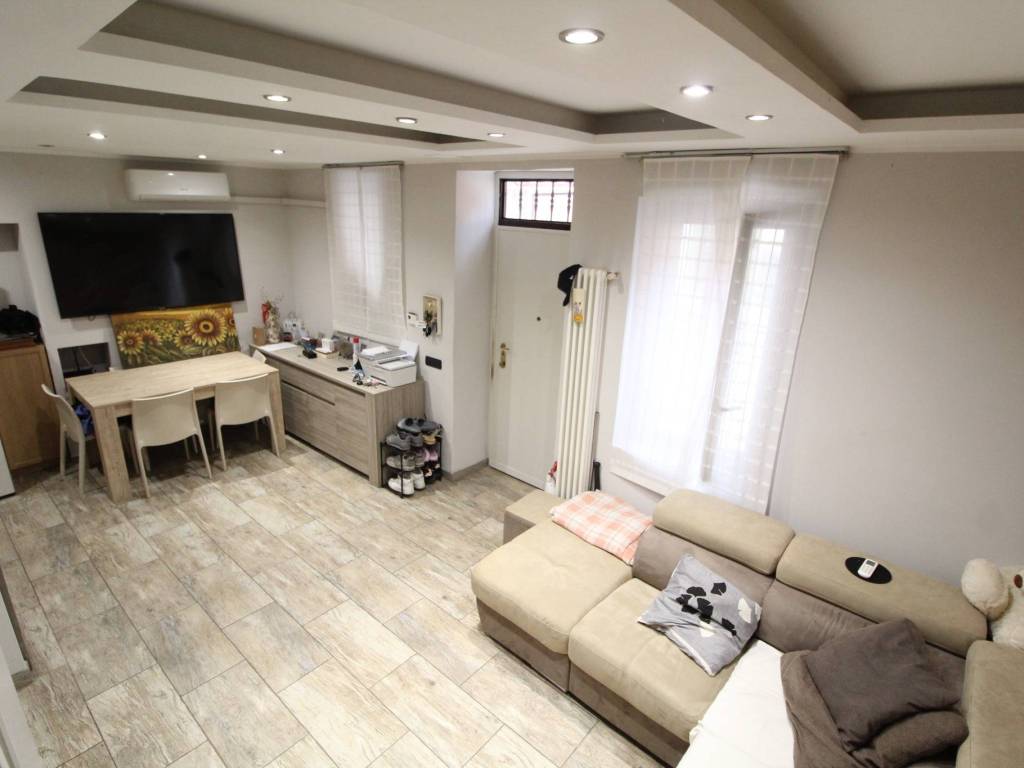 appartamento in vendita a Cologno Monzese