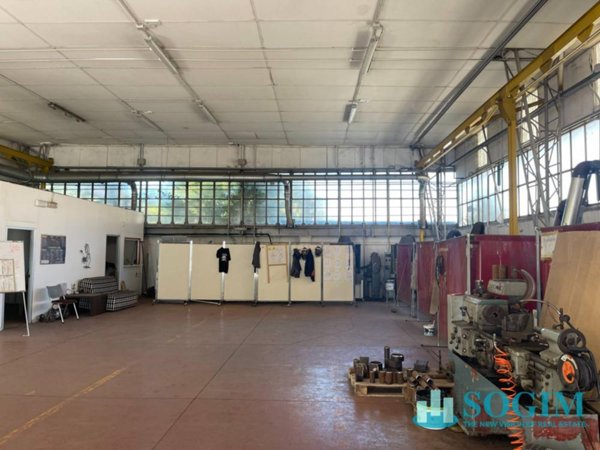capannone in vendita a Cologno Monzese