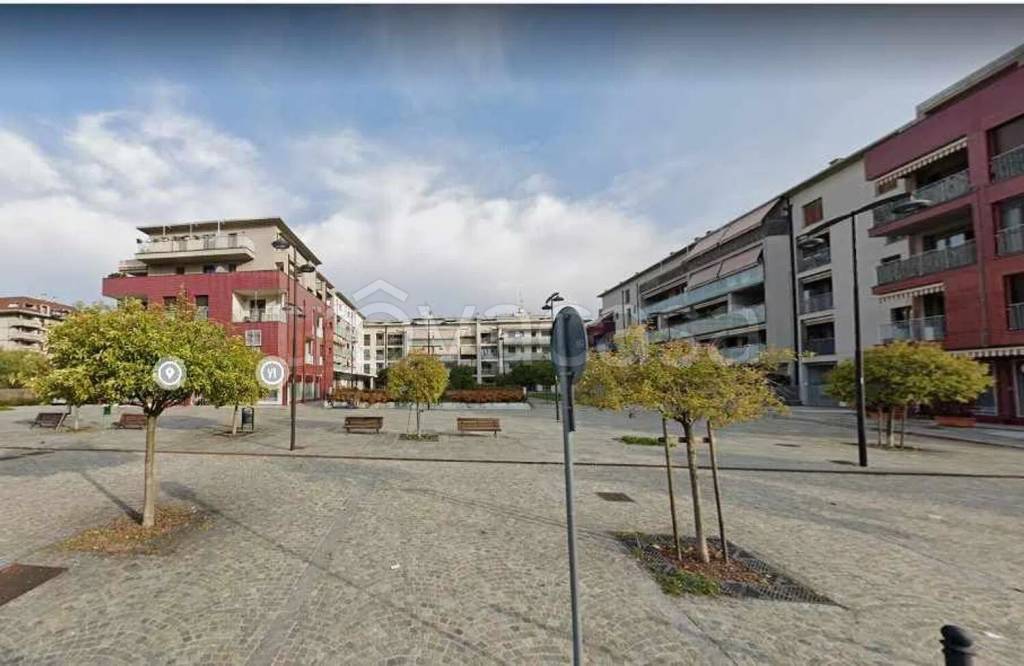 appartamento in vendita a Cologno Monzese in zona San Maurizio al Lambro