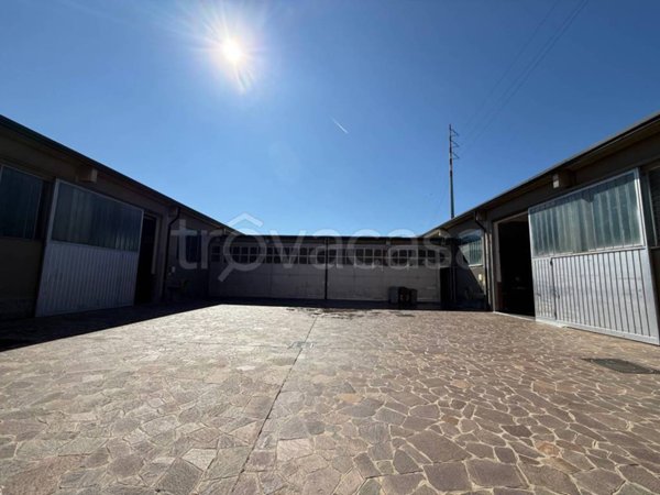 ufficio in vendita a Cologno Monzese