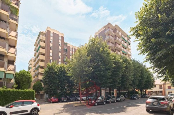 appartamento in vendita a Cologno Monzese