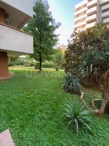 appartamento in vendita a Cologno Monzese