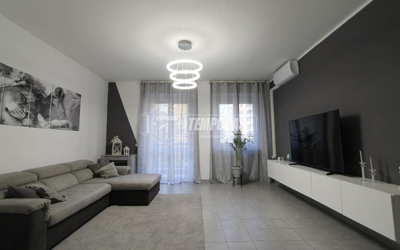 appartamento in vendita a Cologno Monzese in zona San Maurizio al Lambro