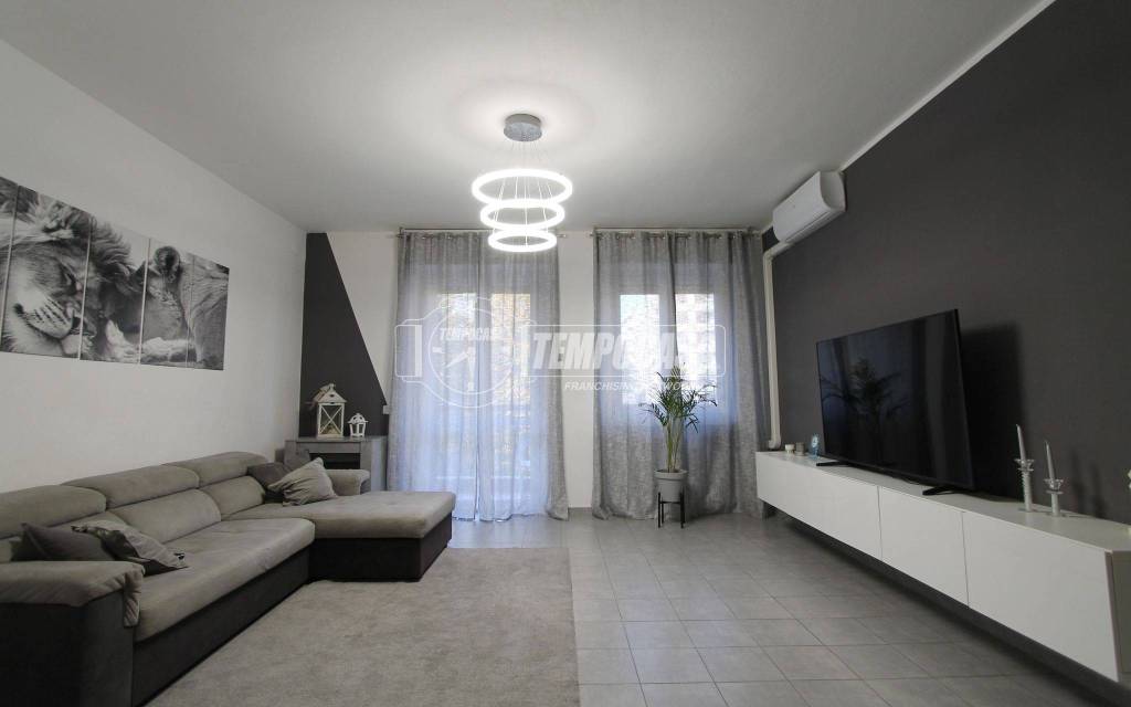 appartamento in vendita a Cologno Monzese in zona San Maurizio al Lambro