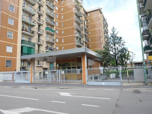 appartamento in vendita a Cologno Monzese in zona San Maurizio al Lambro